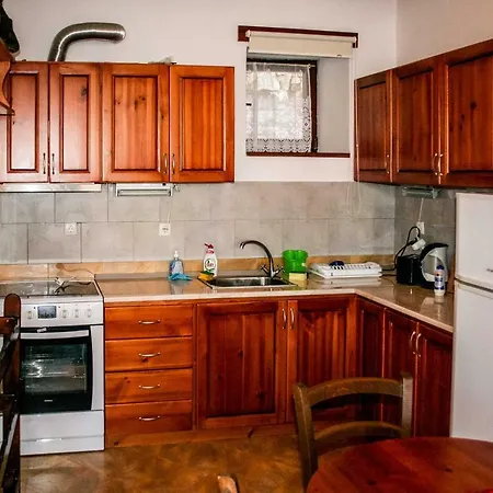 Traditional Countryside On The Mountain Slopes Villa
